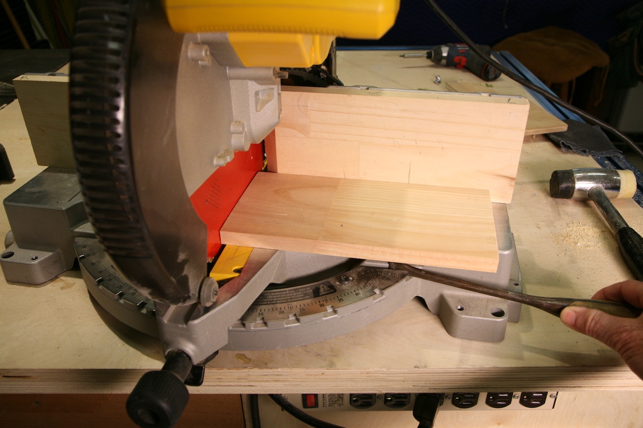 Bevel vs Miter: What is the Difference? - Sawdust Sisters