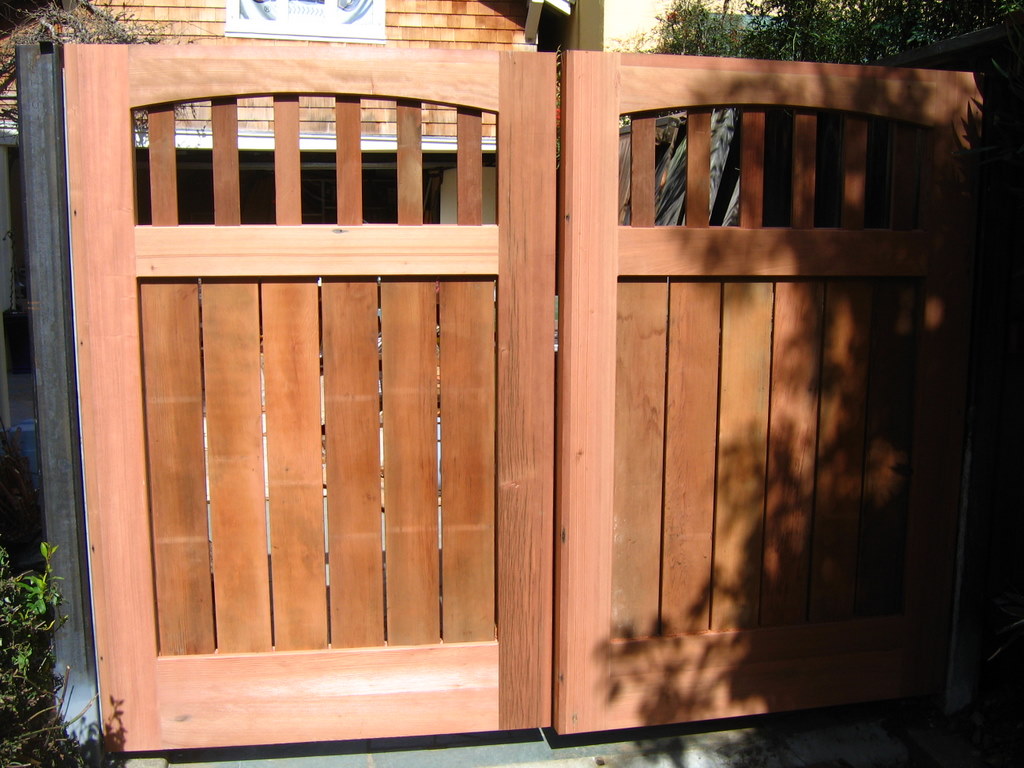 Building Custom Gates | THISisCarpentry